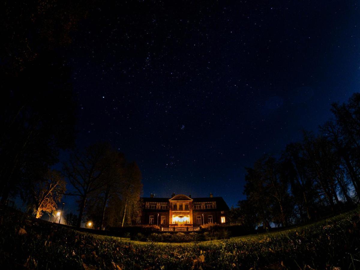 Piena Muiza - Berghof Hotel & Spa Sieksate Eksteriør billede