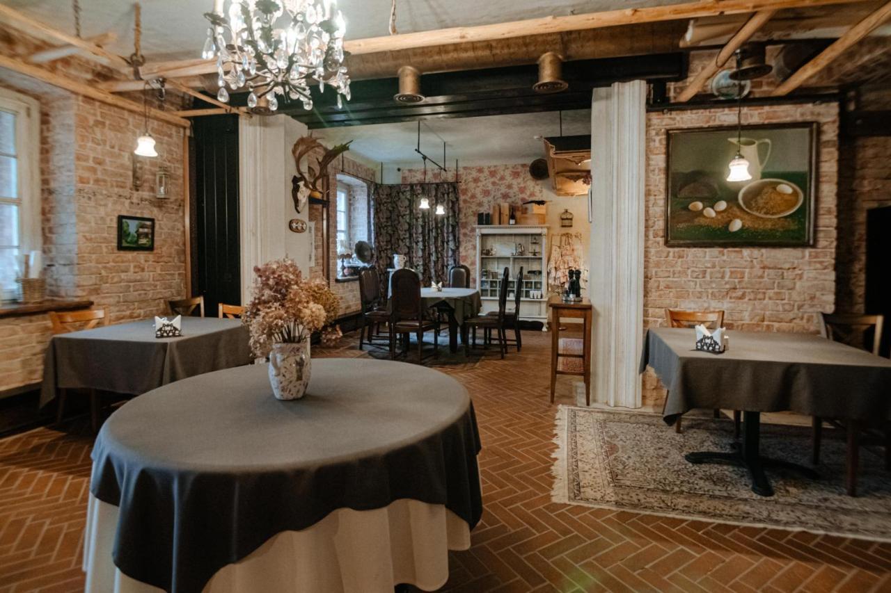 Piena Muiza - Berghof Hotel & Spa Sieksate Eksteriør billede