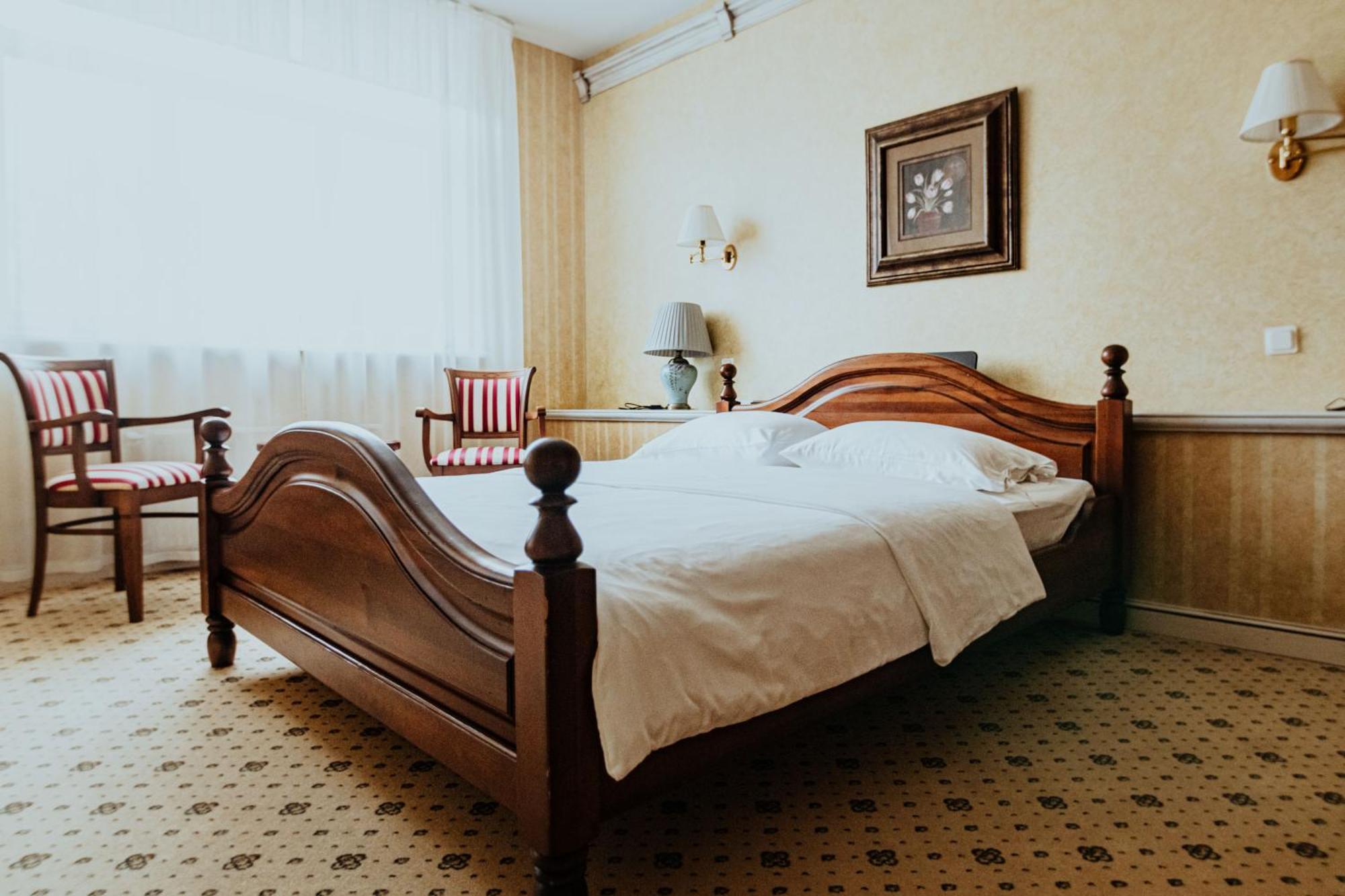 Piena Muiza - Berghof Hotel & Spa Sieksate Værelse billede